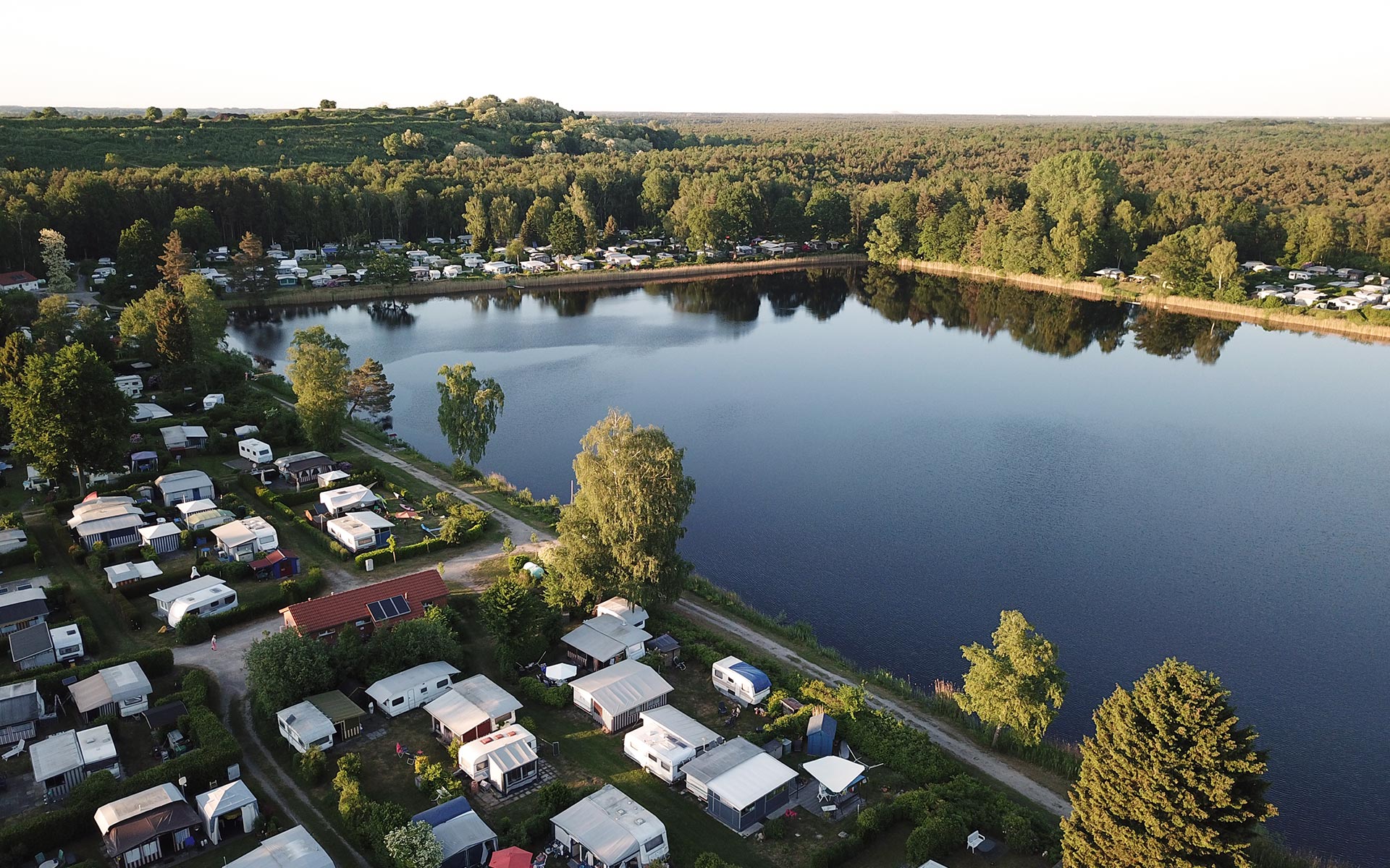 Blick auf Sonnensee von oben